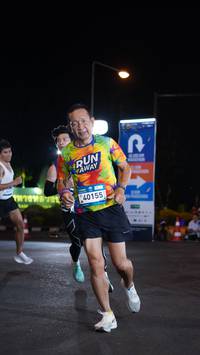 BIB: 40155
                            <button type="button" onclick="openModal(23024823)" class="btn btn-primary btn-sm float-right btn-popup" data-toggle="modal" data-target=".modal-high-quality">
                        <i class="fas fa-shopping-cart"></i> Add to Cart
                    </button>
                                            <button type="button" onclick="isThisMe(23024823, true)" class="btn btn-success btn-sm float-right btn-popup btn-isme hidden" data-toggle="tooltip" data-placement="bottom" title="นี่คือรูปของคุณใช่ไหม คลิกที่นี่เพื่อเอาเข้าอัลบั้ม">
                        <i class="fas fa-plus"></i> Add to album
                    </button>
                    <button type="button" onclick="isThisMe(23024823, false)" class="btn btn-warning btn-sm float-right btn-popup btn-isnotme hidden">
                        <i class="fas fa-ban"></i> Remove from album
                    </button>